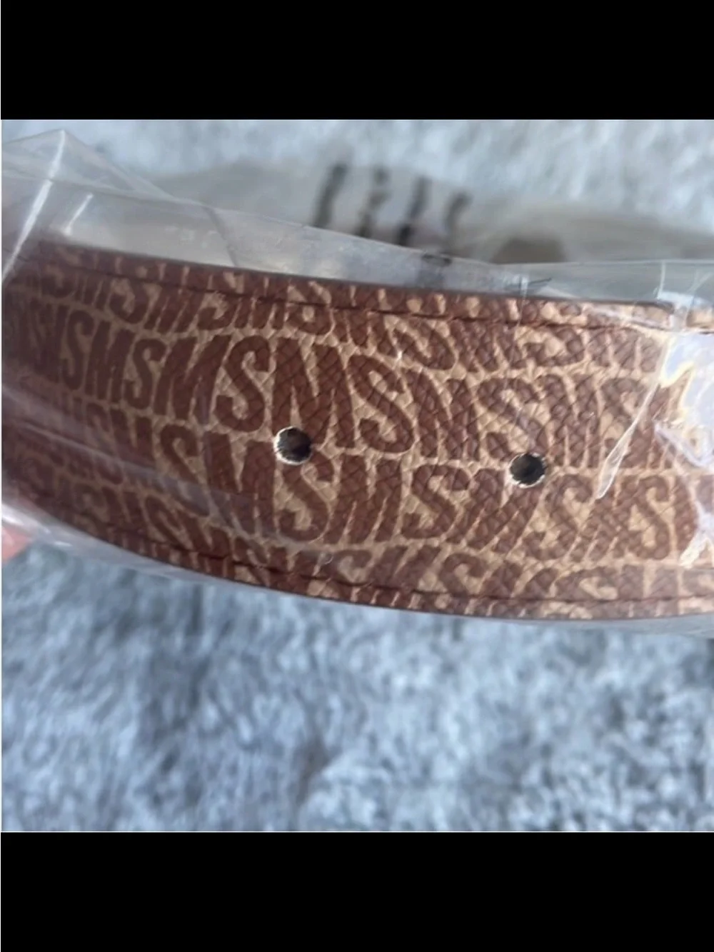 Steve Madden Fish-Eye-Logo Belt in Brown Size Medium NWT